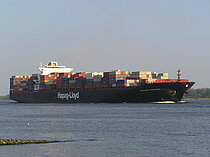 CHICAGO EXPRESS — Container Ship, Germany flag, built 2006