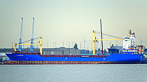 LILA EMDEN — Container Ship, Antigua and Barbuda flag, built 2006