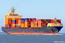 GSL ELIZABETH — Container Ship, Republic of Liberia flag, built 2006