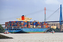 MOL CHARISMA — Container Ship, Bahamas flag, built 2007