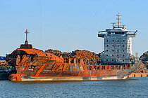 SOLONG — Container Ship, PORTUGAL flag, built 2005