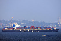 KMTC COLOMBO — Container Ship, KOREA flag, built 2008