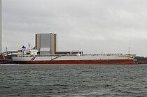 VS PROGRESS — Double Hull Oil Carrier, Isle of Man flag, built 2006