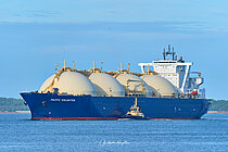 PACIFIC ENLIGHTEN — Gas Tanker, BAHAMAS flag, built 2009