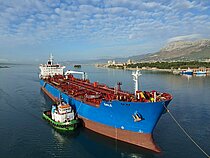 DALE — Oil And Chemical Tanker, Republic of the Marshall Islands flag, built 2008