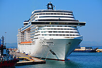 MSC FANTASIA — Passenger Ship, Panama flag, built 2008