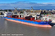 LOYALTY HONG — Bulk Carrier, Panama flag, built 2010