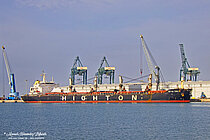 XIN HAI TONG 58 — Bulk Carrier, MARSHALL ISLANDS flag, built 2012