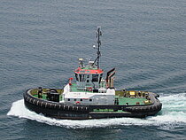 MQ6 — Tug, Qatar flag, built 2010
