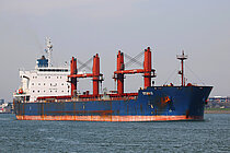 HOLLY FORWARD — Bulk Carrier, Panama flag, built 2009
