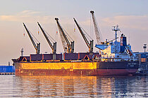 BOLD VOYAGER — Bulk Carrier, Panama flag, built 2010