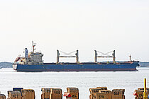 RESOLUTE BAY — Bulk Carrier, UNITED KINGDOM flag, built 2012