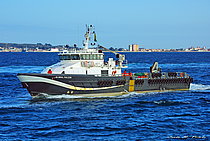 GLOBAL FALCON — Service Ship, St Vincent and Grenadines flag, built 2013