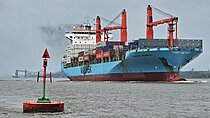 MAERSK BERMUDA — Container Ship, Singapore flag, built 2016