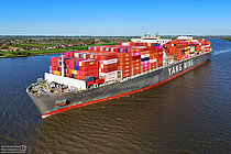 YM WORTH — Container Ship, SINGAPORE flag, built 2015
