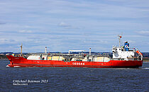 LOUIS — Gas Tanker, Panama flag, built 2015