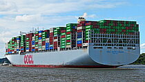 OOCL UNITED KINGDOM — Container Ship, Hong Kong China flag, built 2015