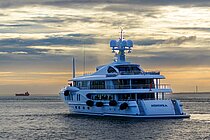 NENINKA — Pleasure Craft, CAYMAN ISLANDS flag, built 2019