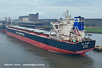 GIA GLORY — Bulk Carrier, Marshall Islands flag, built 2022