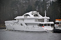 QU2 — Pleasure Craft, Cayman Islands flag, built 2026