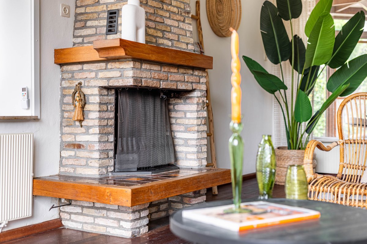 Woonkamer van een huis dat via een zoekopdracht werd gevonden