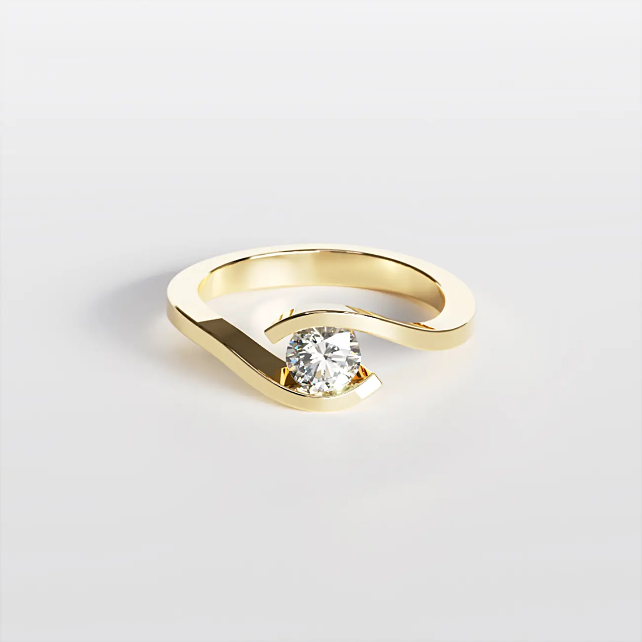 Bague de fiançailles en or avec dessus incurvé et pierre