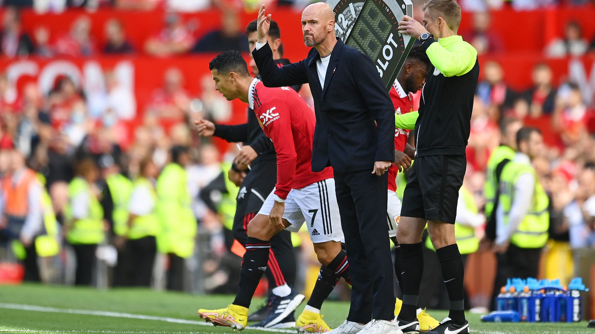 Too late... Cristiano comes in in the second half (©Michael Regan/Getty Images)