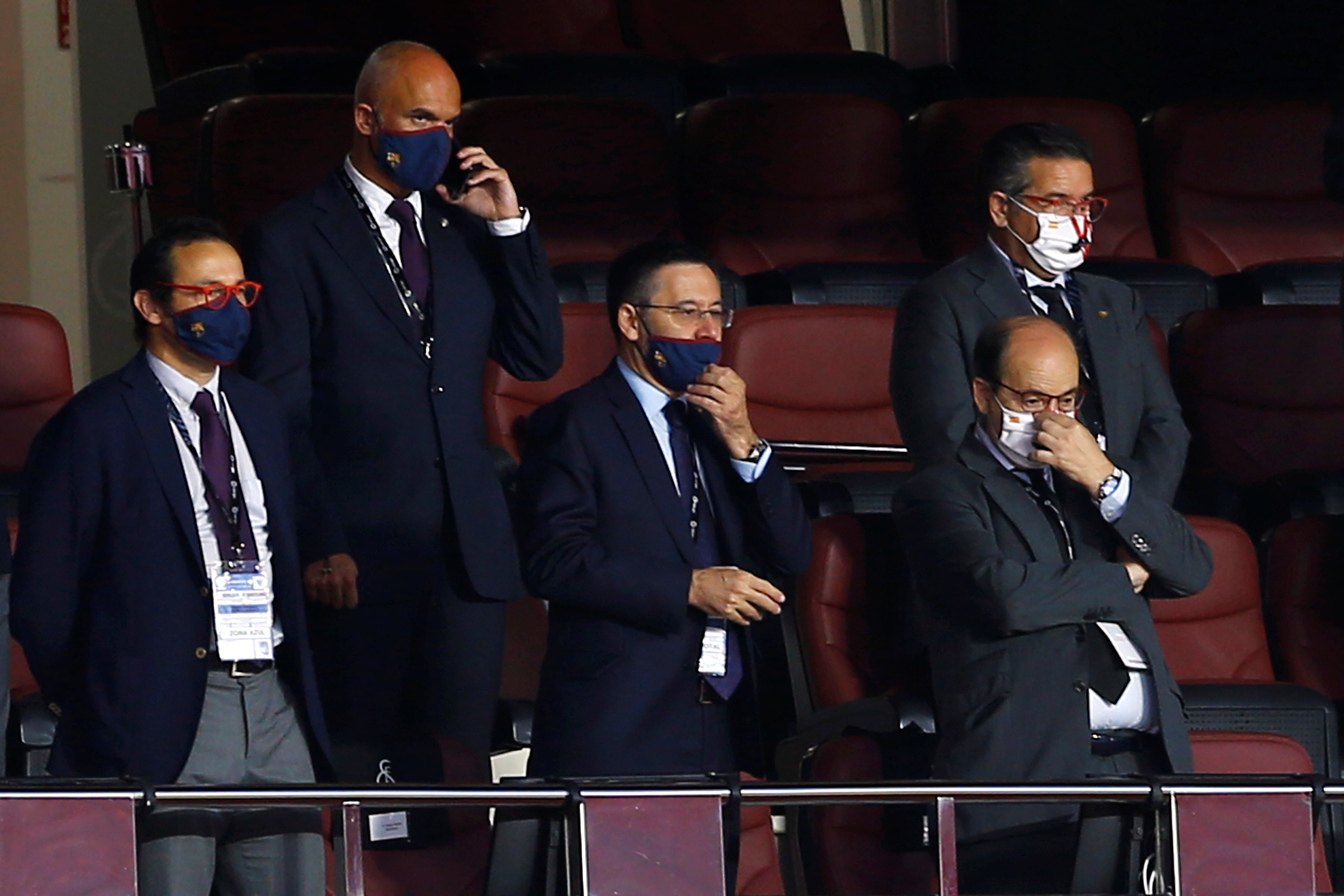 Bartomeu and his associates (©Reuters)