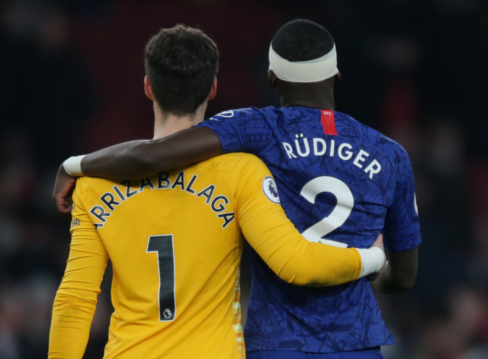 Kissed and made up: Kepa and Antonio (©AFP)