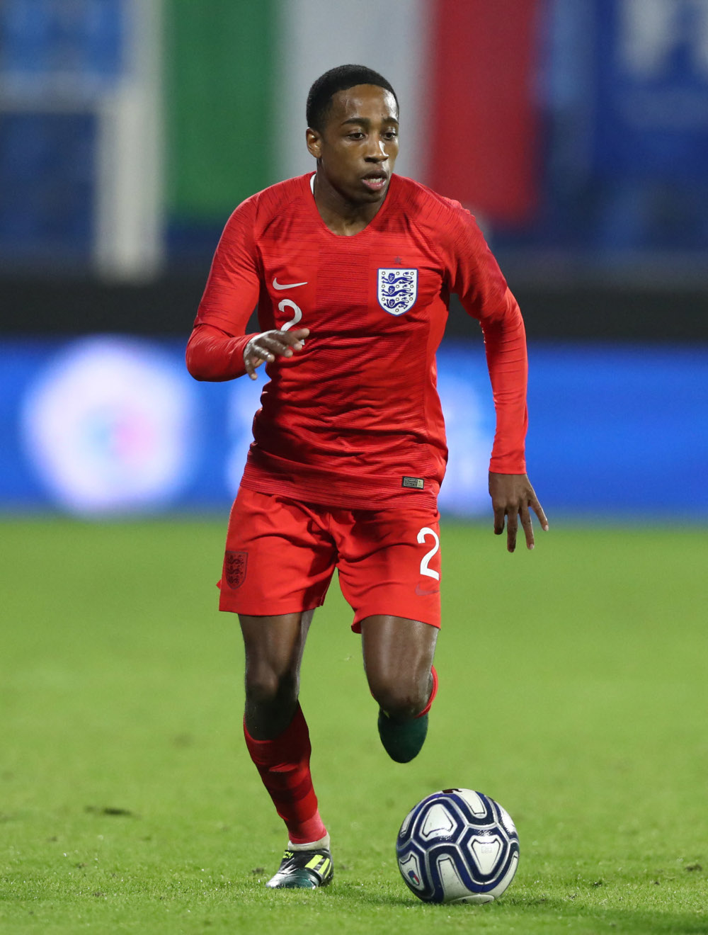 Walker-Peters has already represented England at Under-21 level (©AFP)