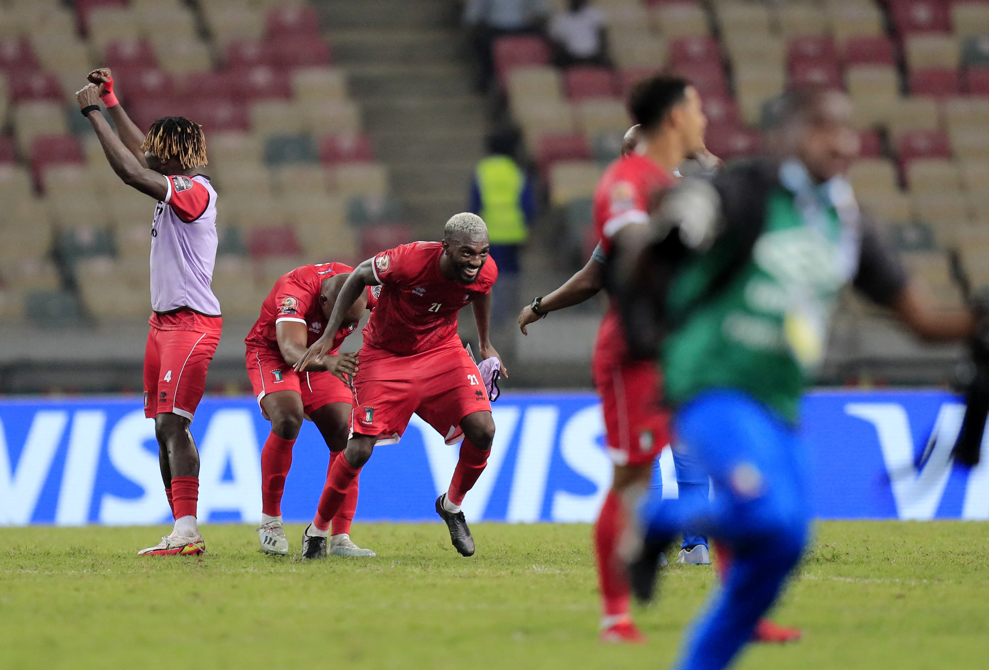 Equatorial Guinea players celebrate after the final whistle (©Gallo images)