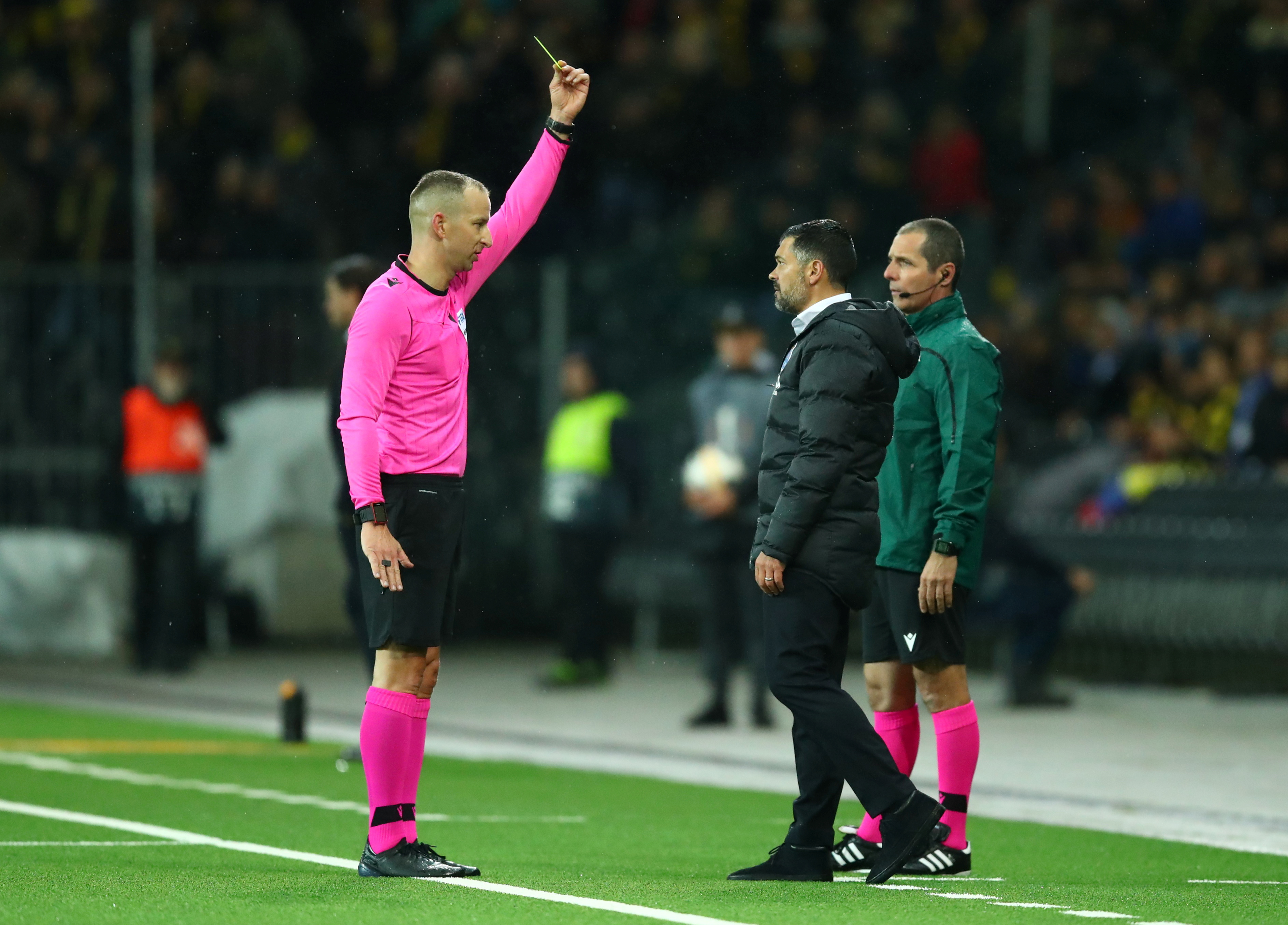 Regular scenes... Conceicao being booked (©REUTERS/Denis Balibouse)