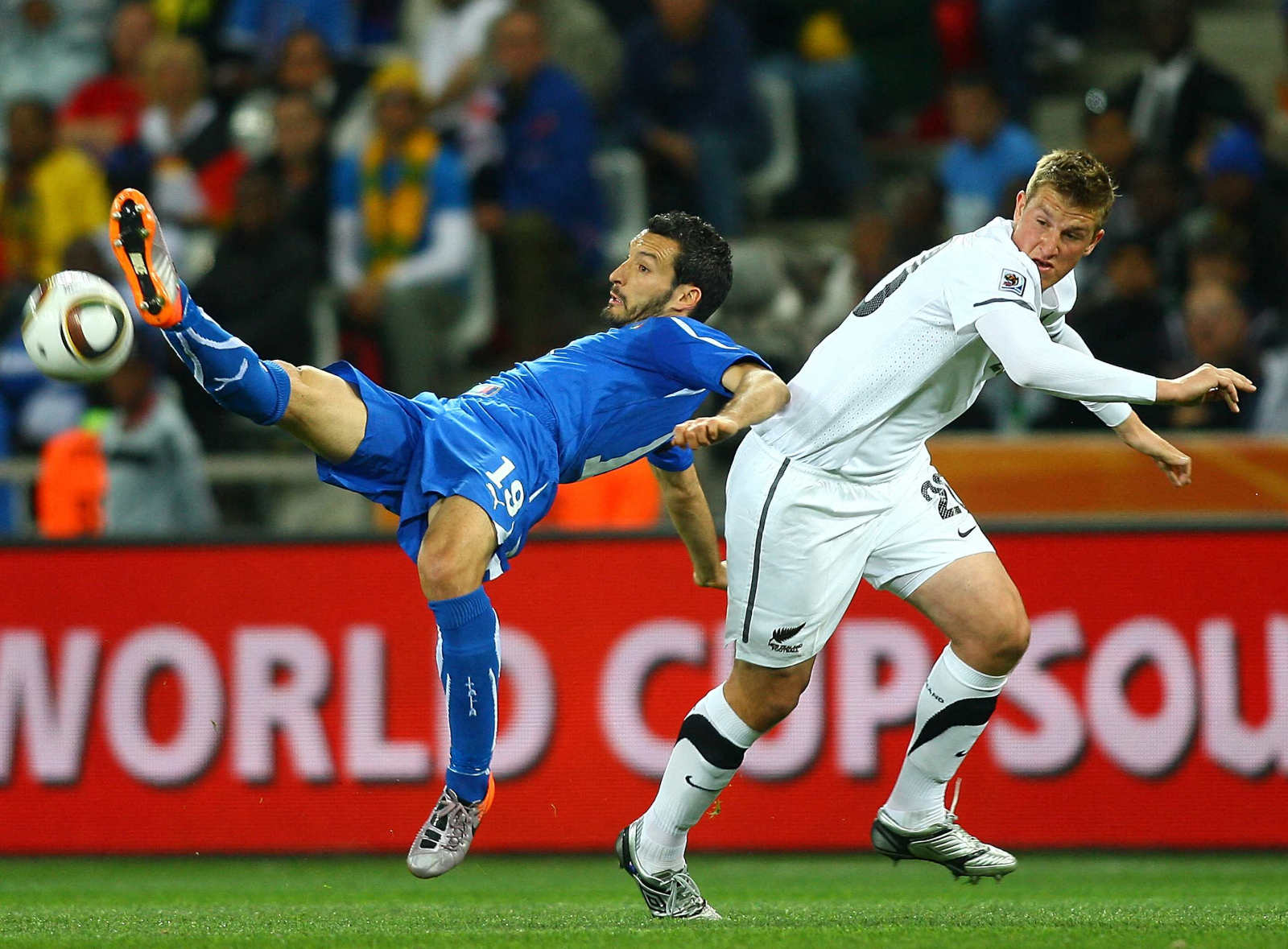 Wood represented Neww Zealand in the 2010 World Cup in South Africa (©AFP)