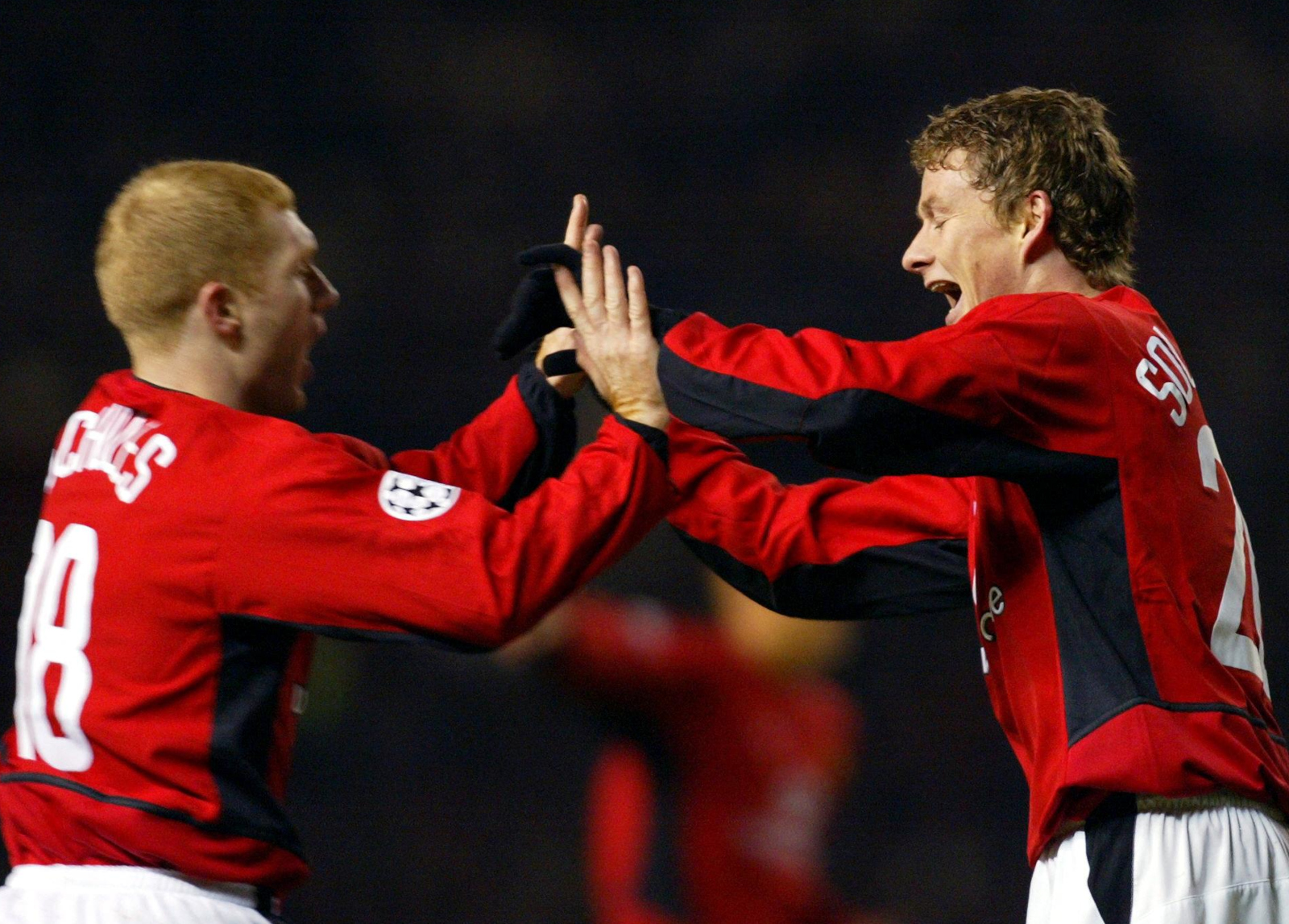 Paul Scholes and Ole-Gunnar Solskjaer in their playing days (©AFP)