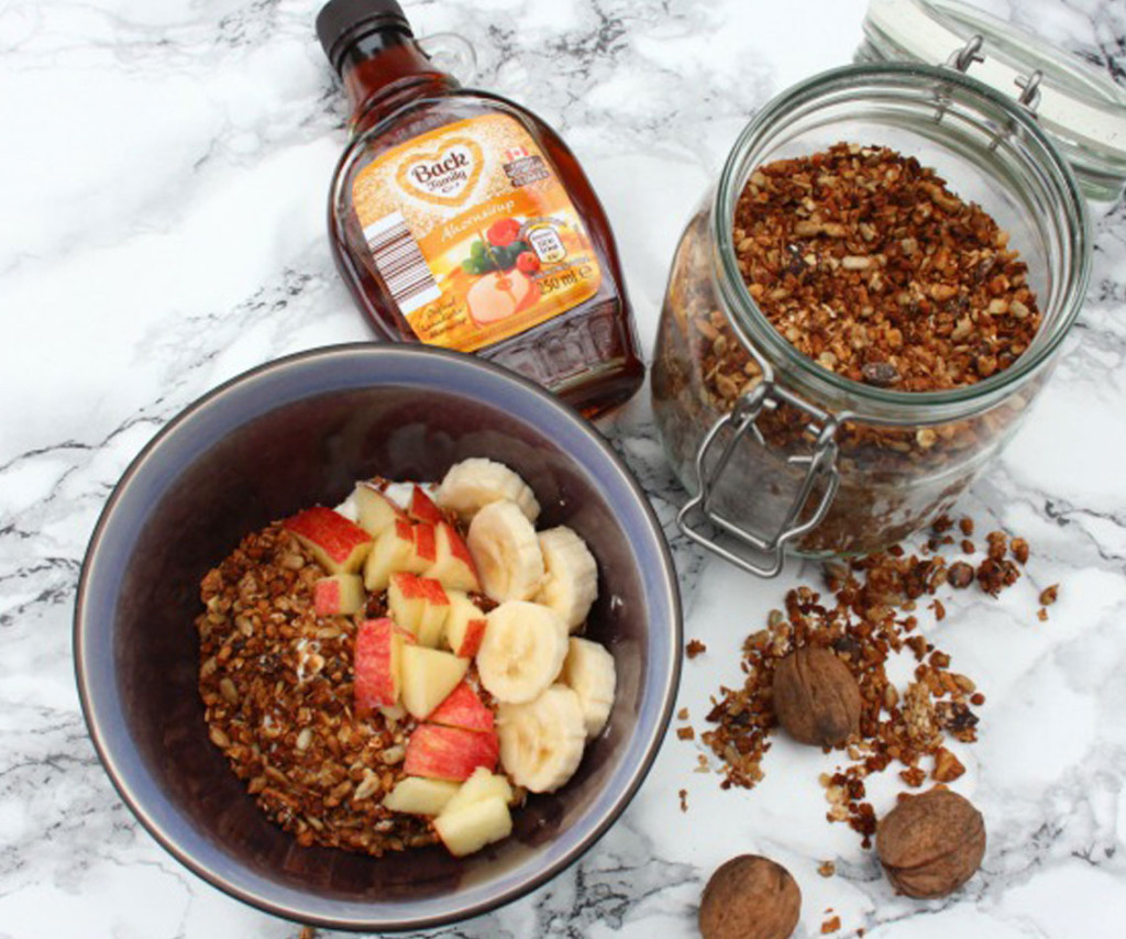Rezept für selbstgemachtes Zimt-Granola