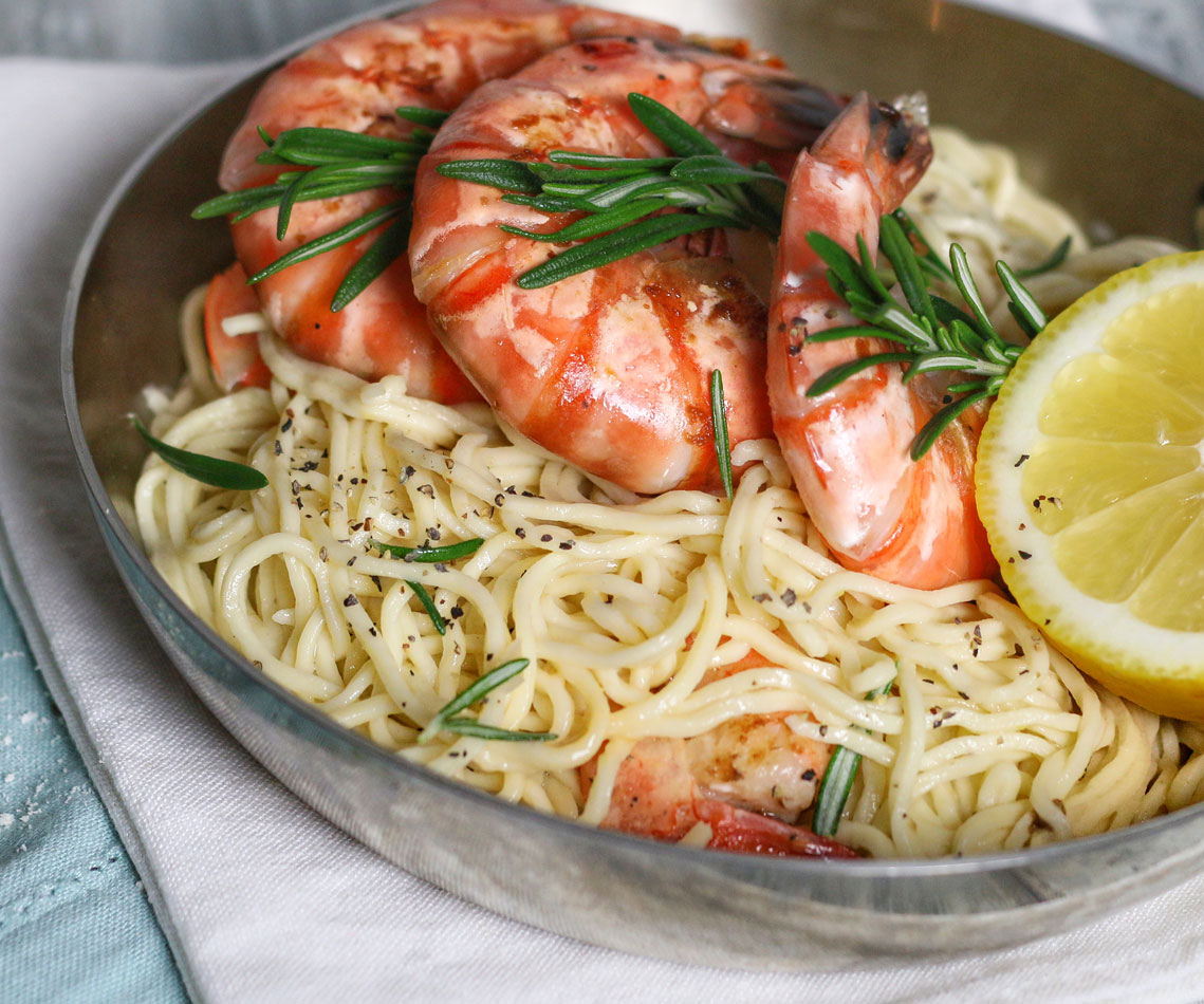 Gin-Zitronen Pasta mit Garnelen
