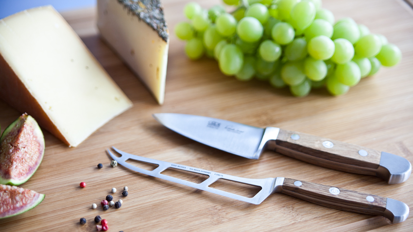 Quesera de vidrio para conservar el queso