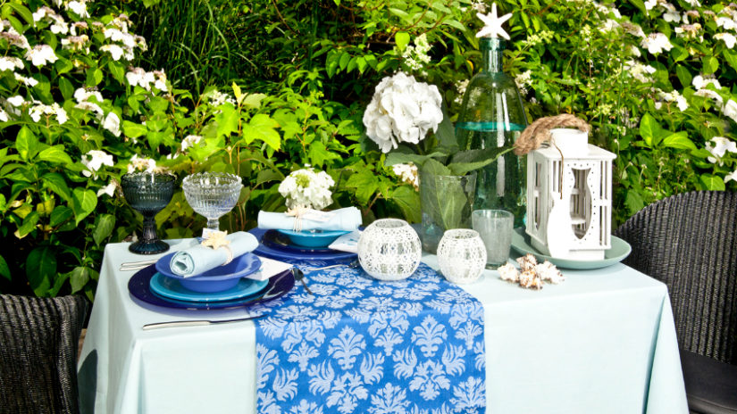 iluminación para patios mesa