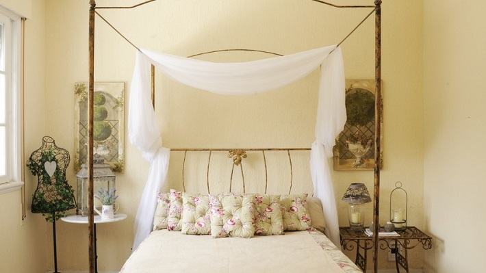 Decorar con forja dosel