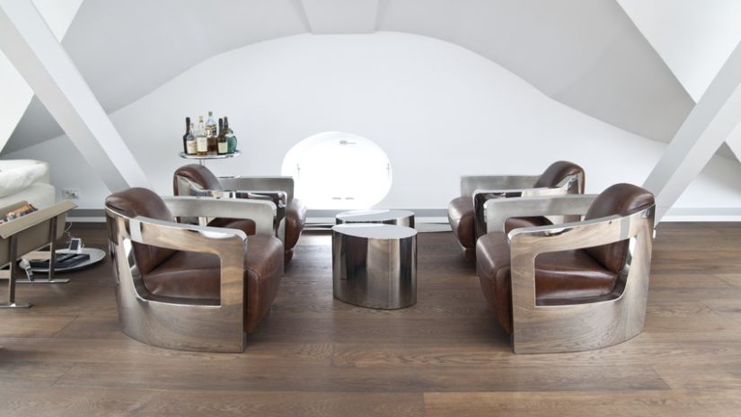Confortables fauteuils design en cuir