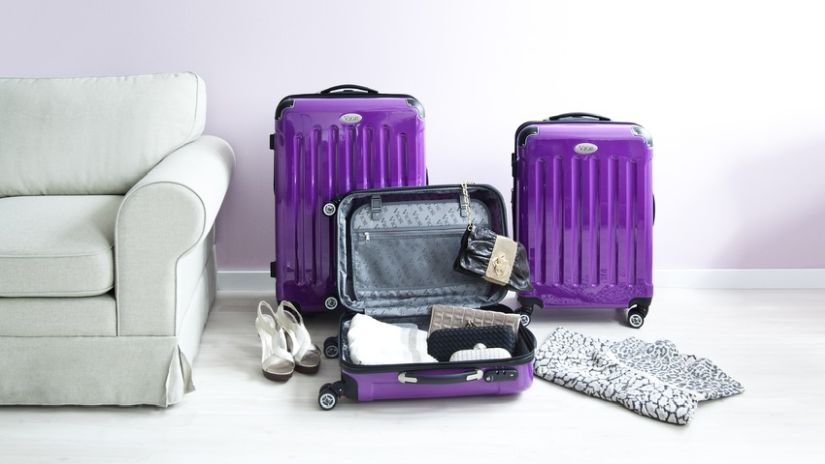 Petite valise violette