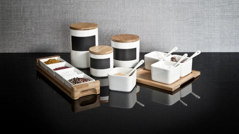 Petit mortier blanc en porcelaine