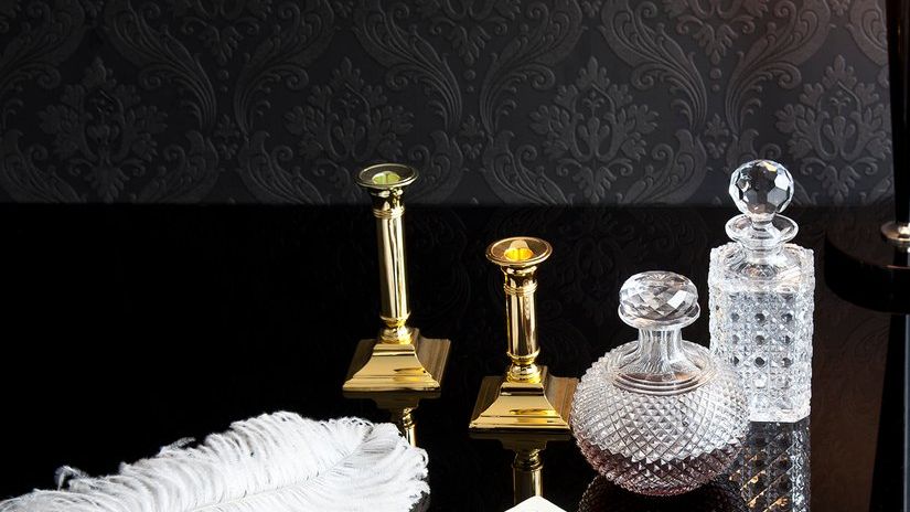 chandelier doré, chandeliers dorés, style glamour