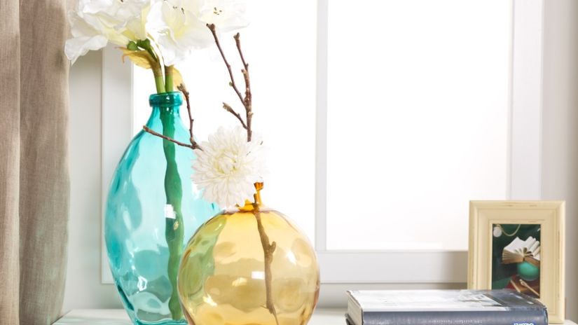 Vase boule jaune