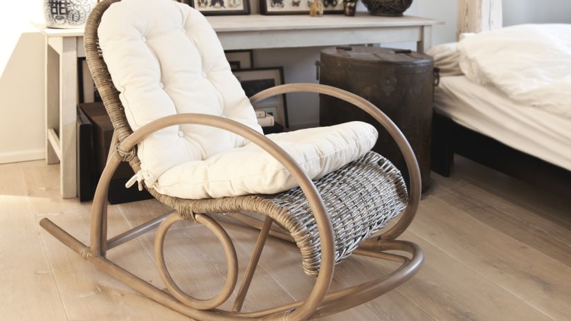 fauteuil à bascule, fauteuil à bascule en bois