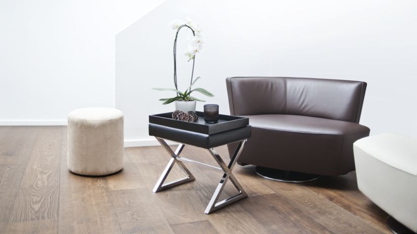 Plateau noir en bois