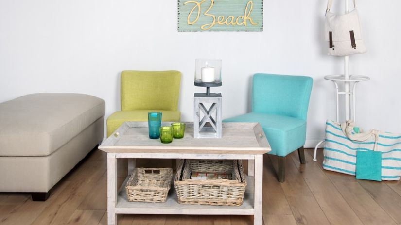 Fauteuil bleu turquoise sans accoudoirs