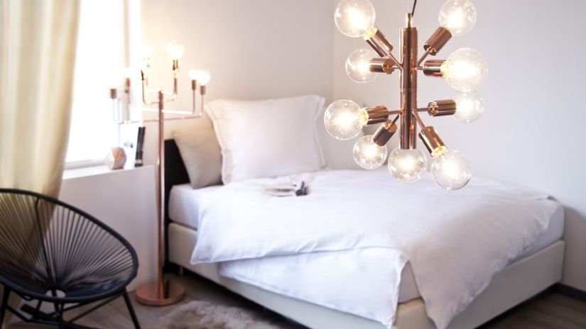 Couvre-lit blanc matelassé
