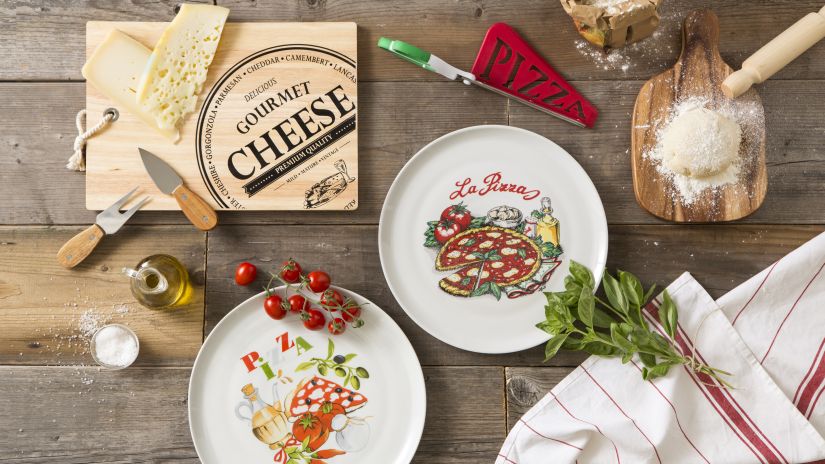 Assiette à pizza blanche