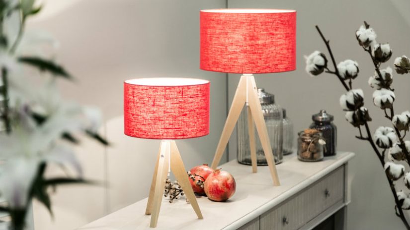 Lampes rouges de style scandi